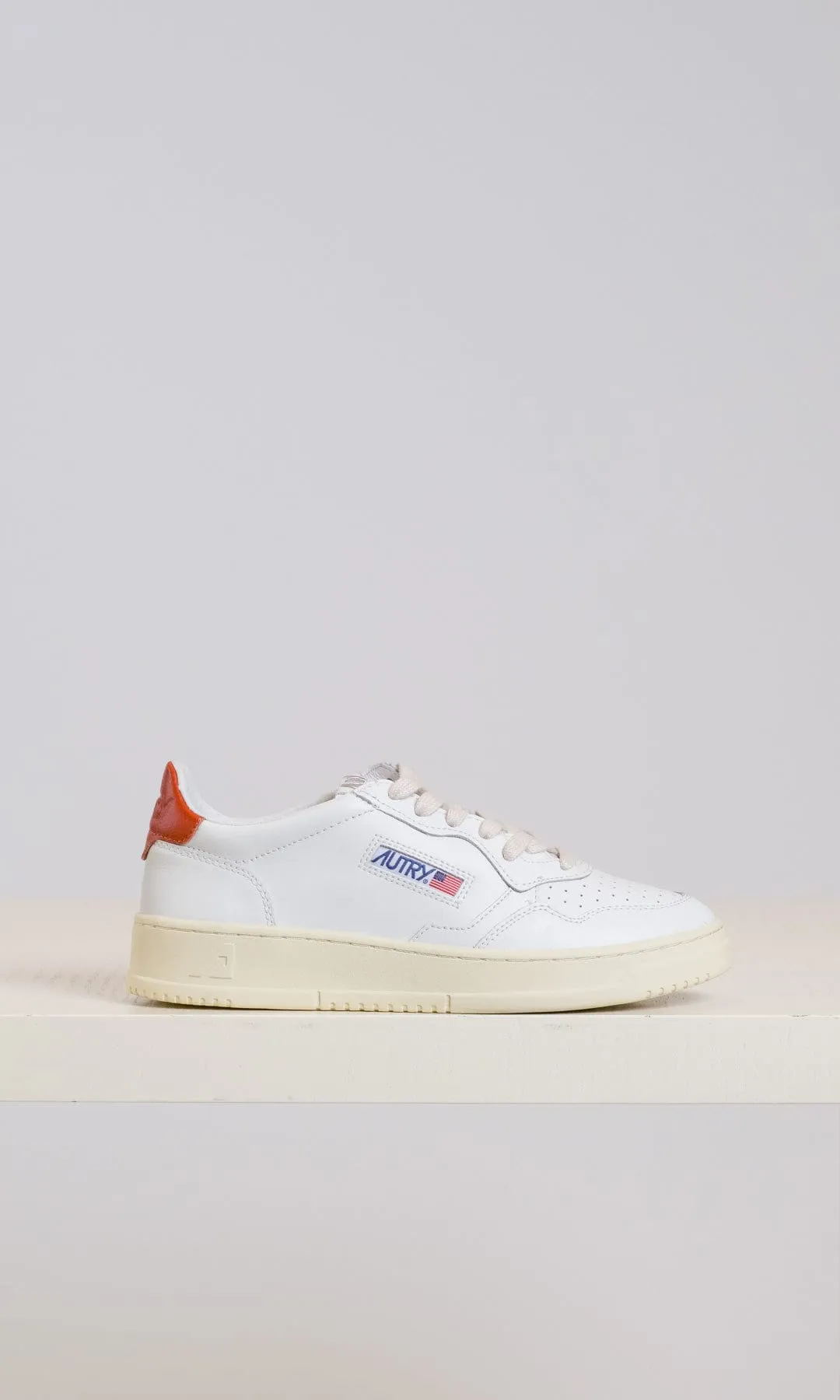 Autry Sneaker 01 Low Man Leather White Red