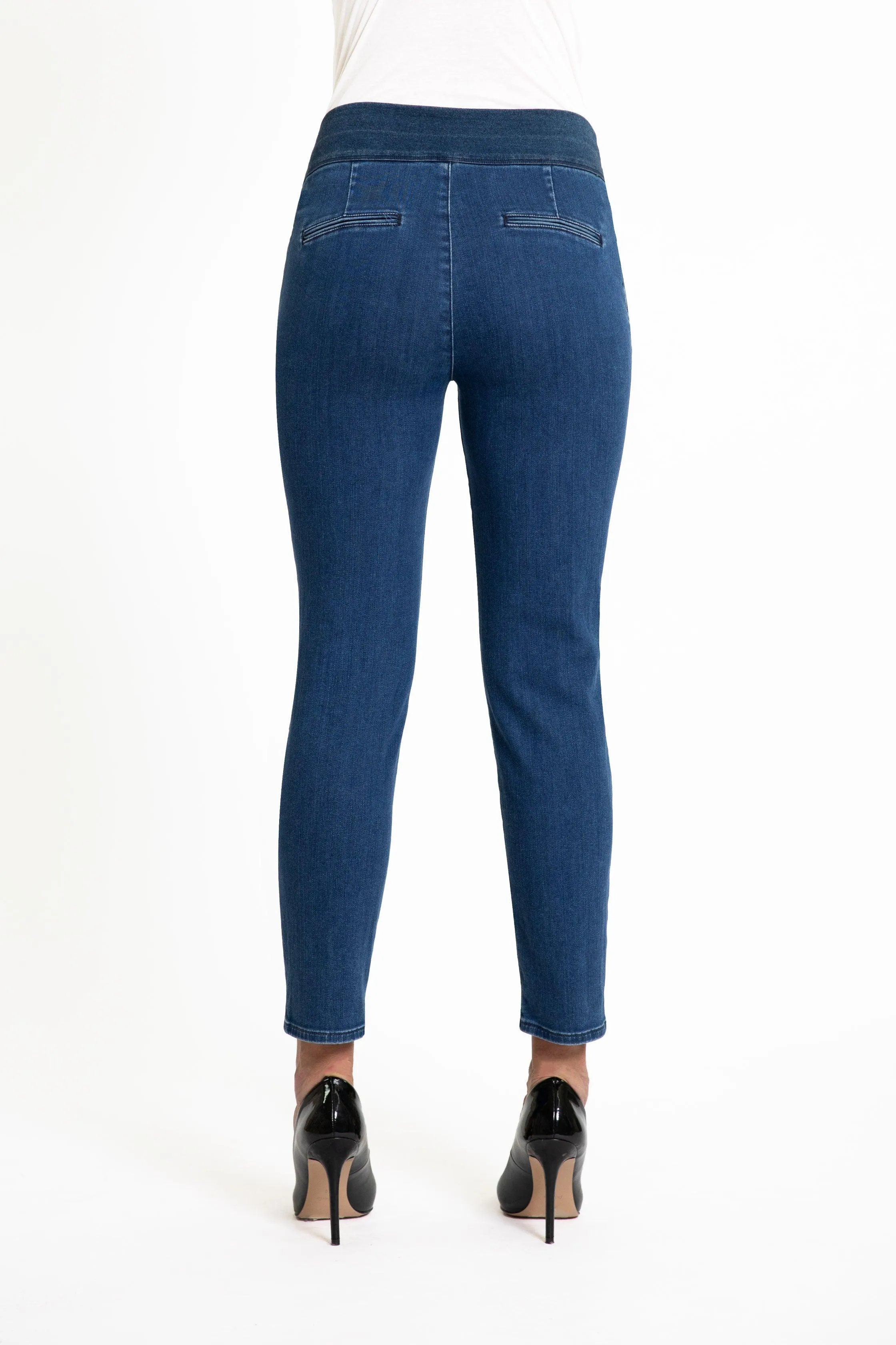 European Culture  ---------    ------------Pantalone Chino in Denim Stretch con Baschina Elastica in Vita 06VU 4165
