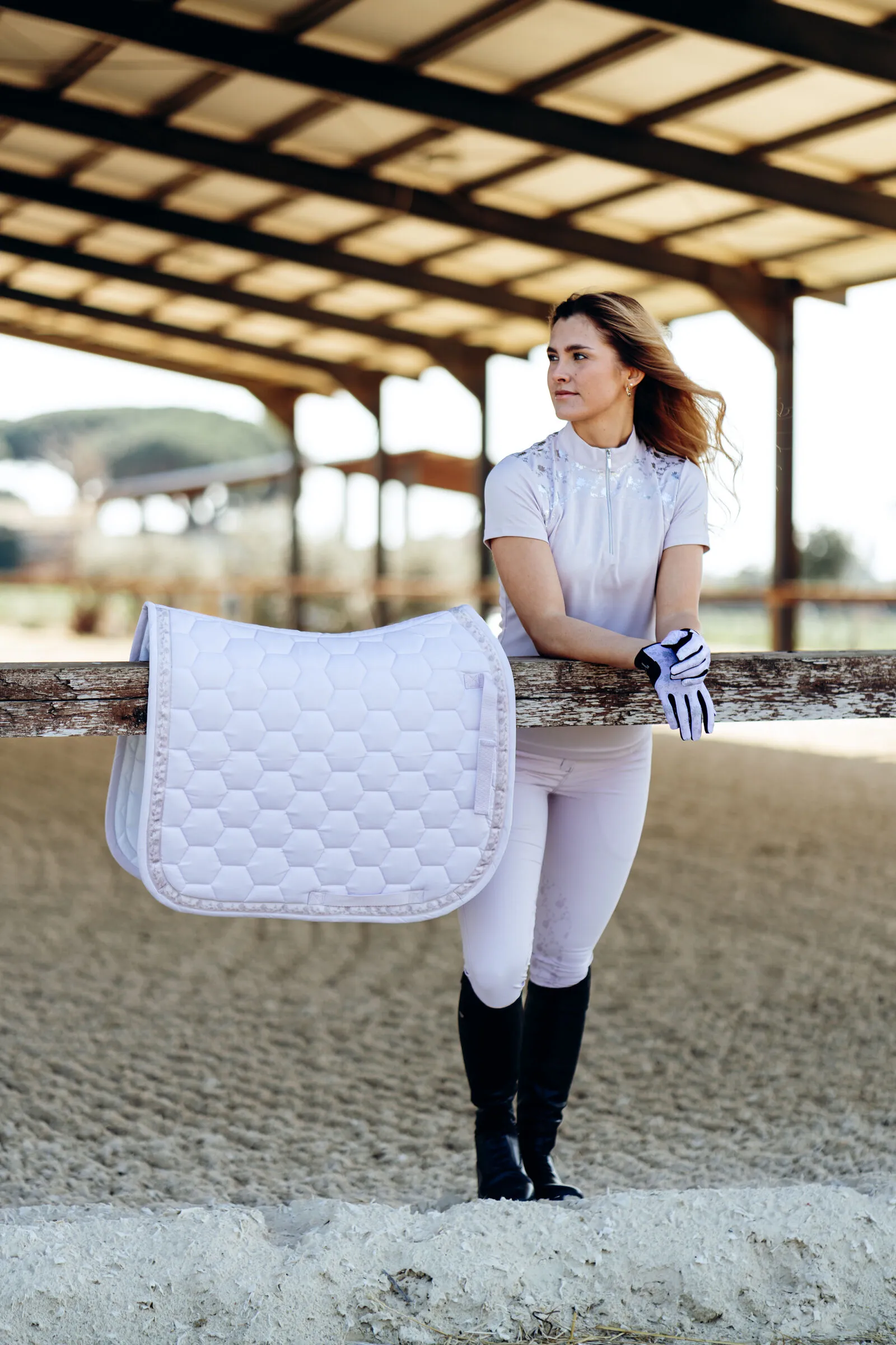 Horze Kaitlin Sottosella da dressage con finitura floreale