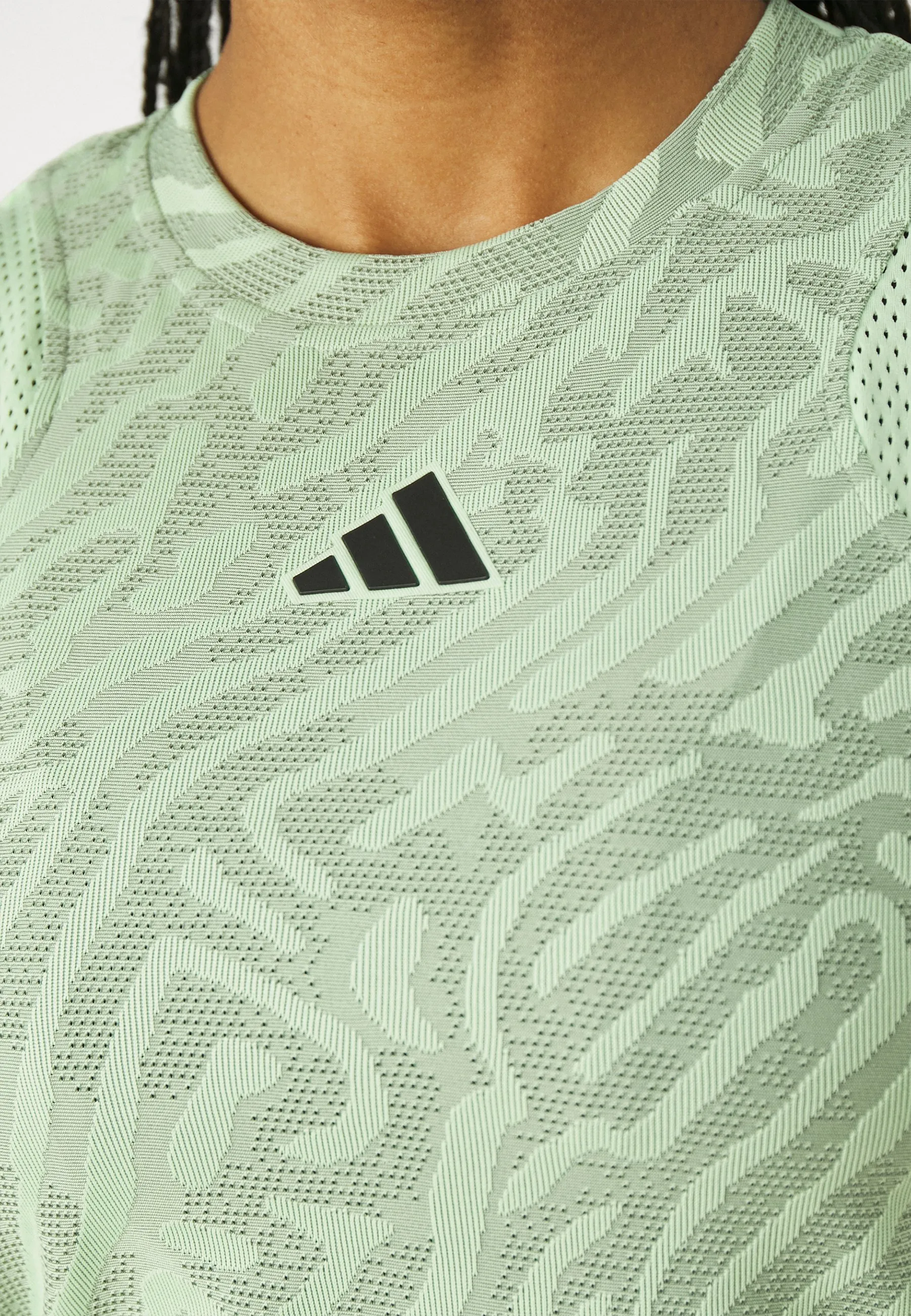MATCH TANK PRO - Top