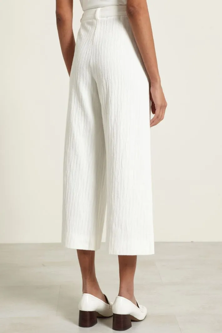 Pantaloni ampi cropped